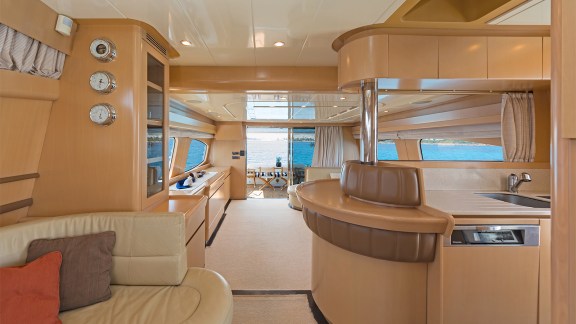 Image of LETTOULI III yacht #15