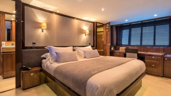 Image of 4LIFE yacht #9