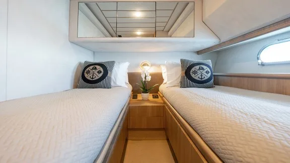 Image of IRENE yacht #32