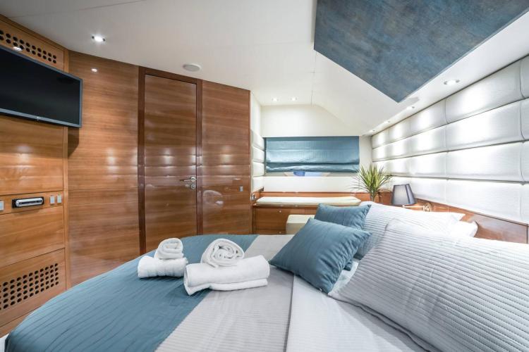 Image of SUMMER THERAPY yacht