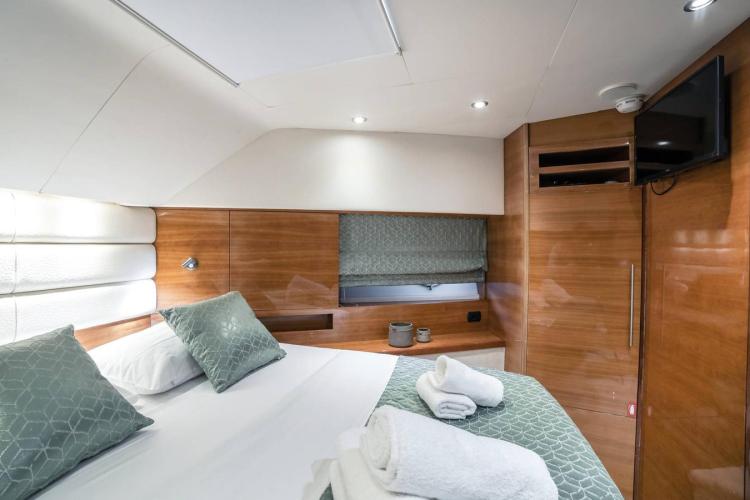 Image of SUMMER THERAPY yacht