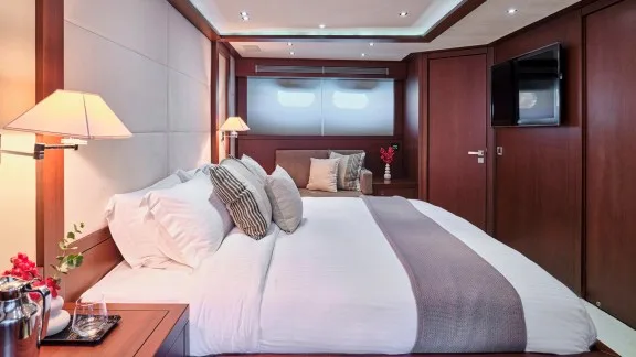 Image of SANJANA yacht #32