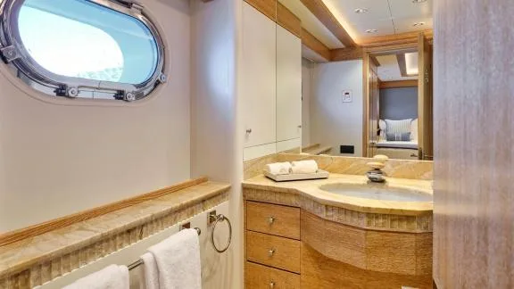Image of ARTEMISEA yacht #54