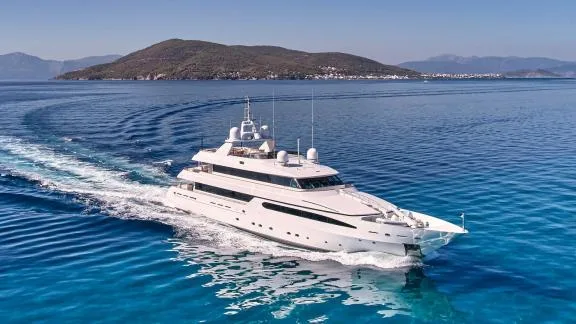 Image of ARTEMISEA yacht #13