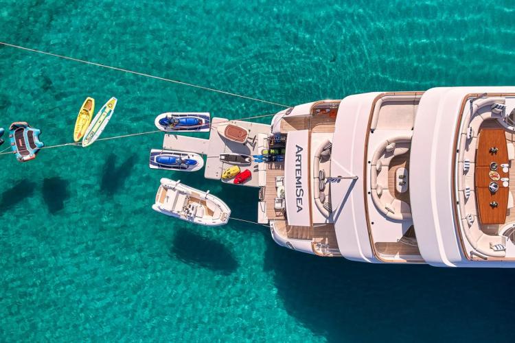 Image of ARTEMISEA yacht