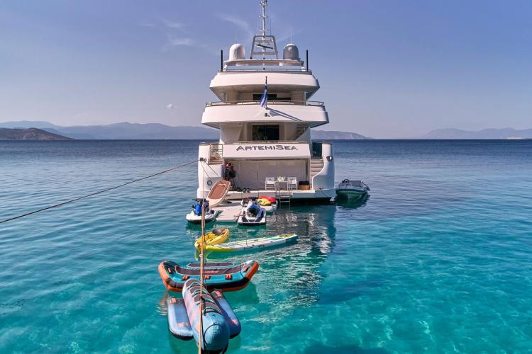 Image of ARTEMISEA yacht