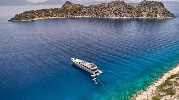Image of KINTARO yacht #40