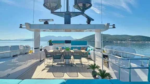 Image of LOANA yacht #11