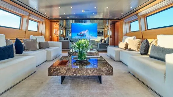 Image of LOANA yacht #22