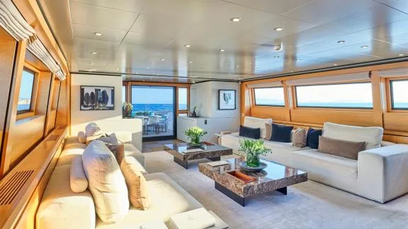 Image of LOANA yacht #18