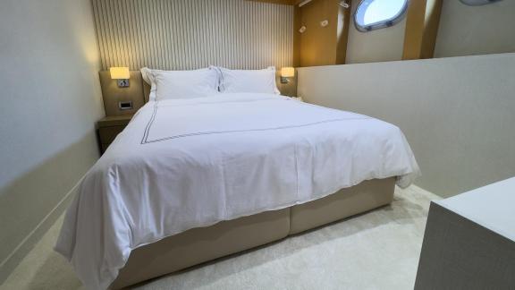 Image of BENIK yacht #33