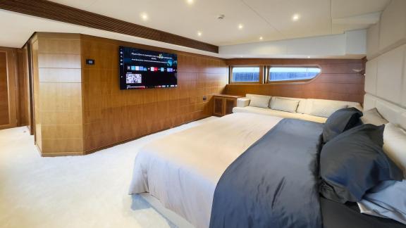 Image of BENIK yacht #19