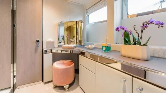 Image of BLISS yacht #17