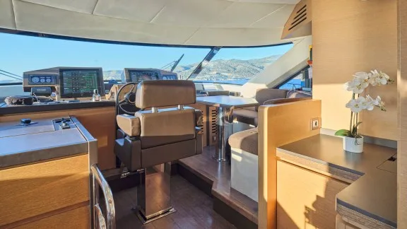 Image of NAYLA yacht #33