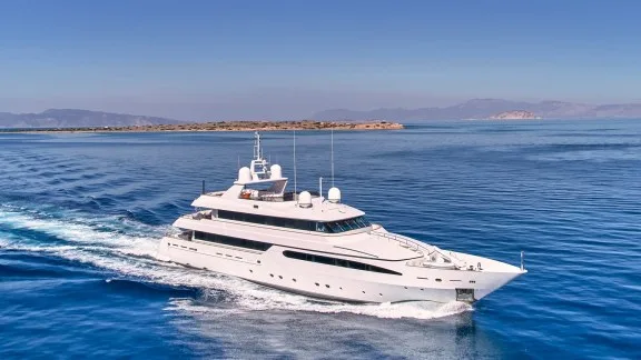 Image of ARTEMISEA yacht #2