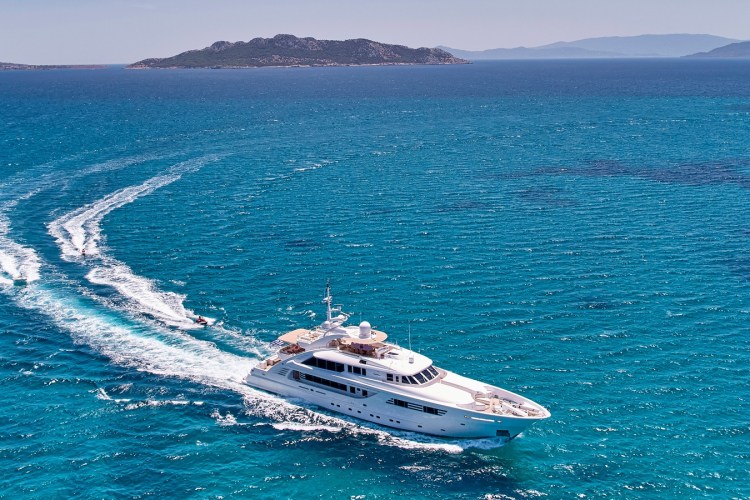 Image of OASIS yacht