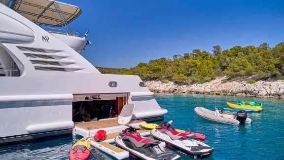 Image of OASIS yacht #15