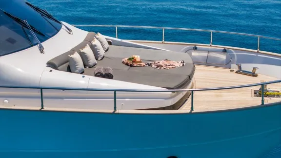 Image of SALTY yacht #6