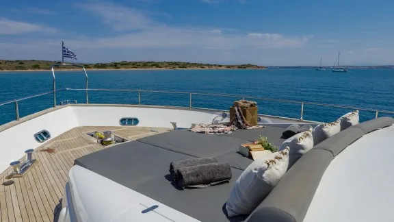 Image of SALTY yacht #33