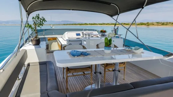 Image of SALTY yacht #29