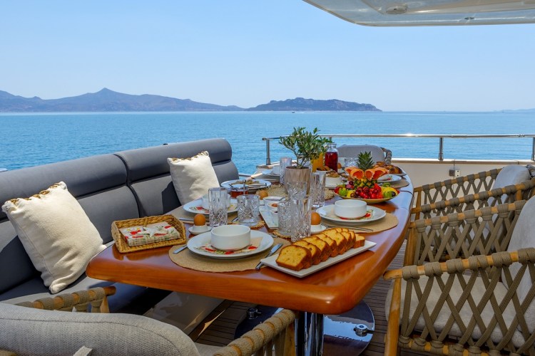 Image of SALTY yacht