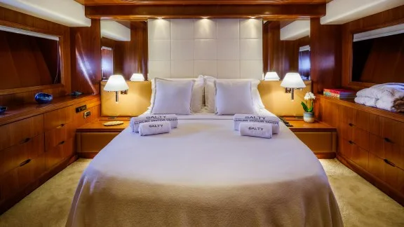 Image of SALTY yacht #22