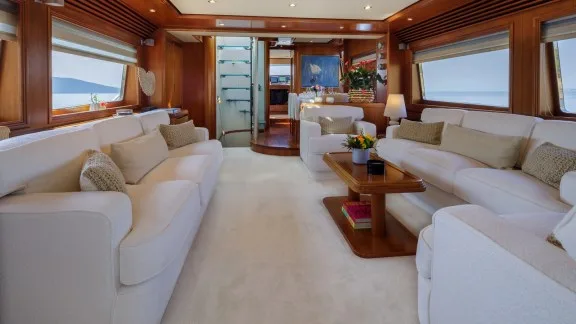 Image of SALTY yacht #13