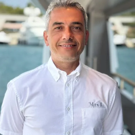Crew of MRS L|Chief engineer