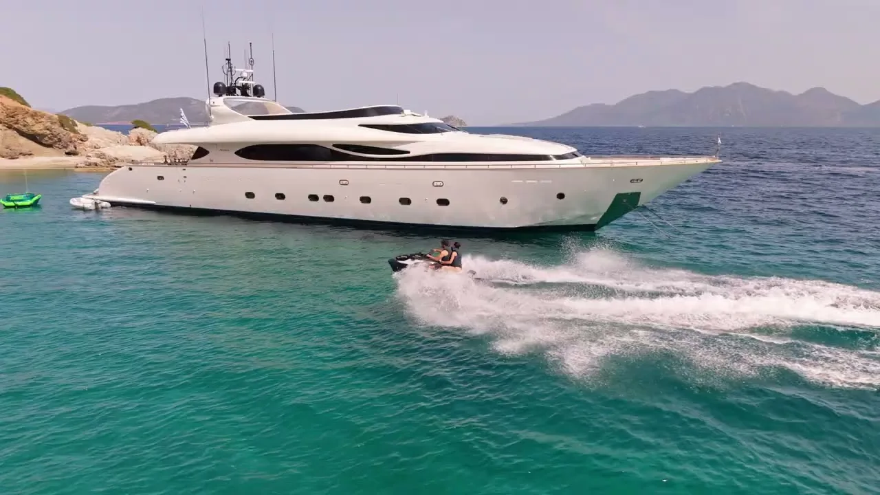 Yacht Video