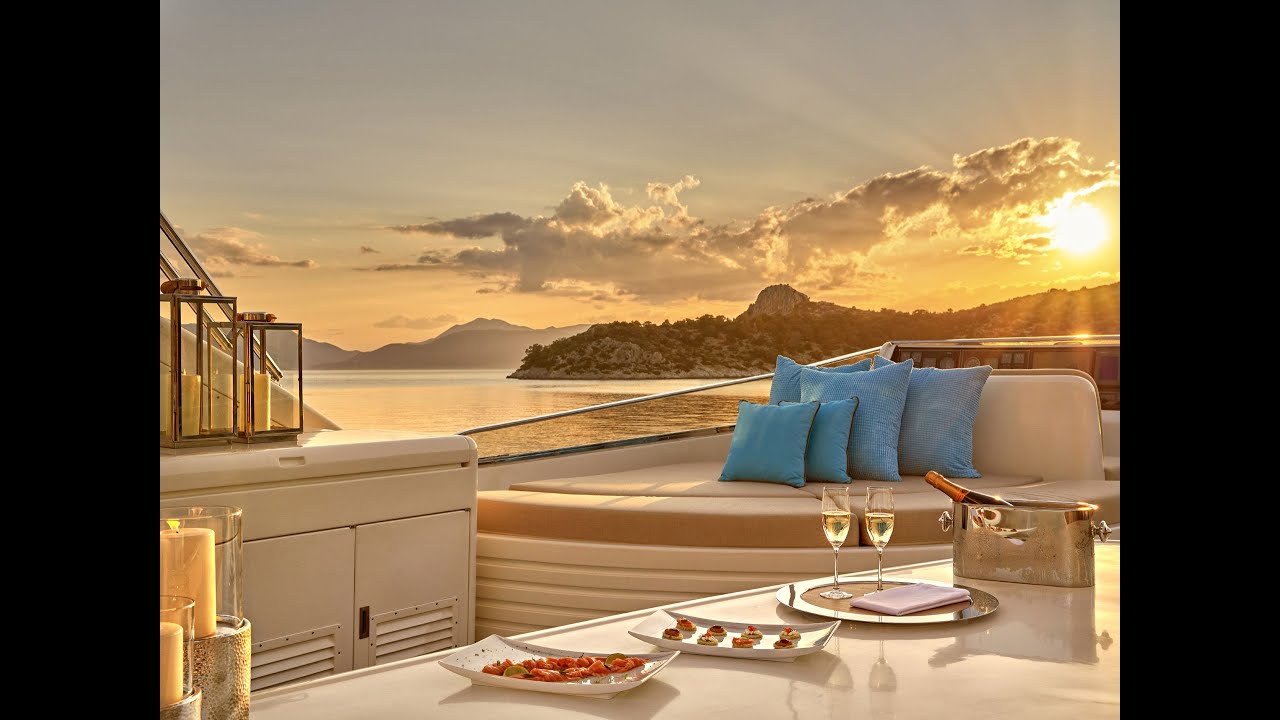 Yacht Video
