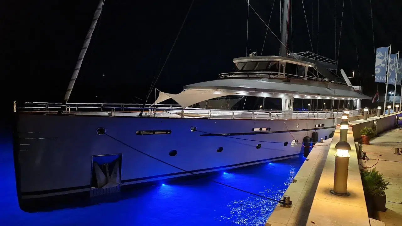 Yacht Video