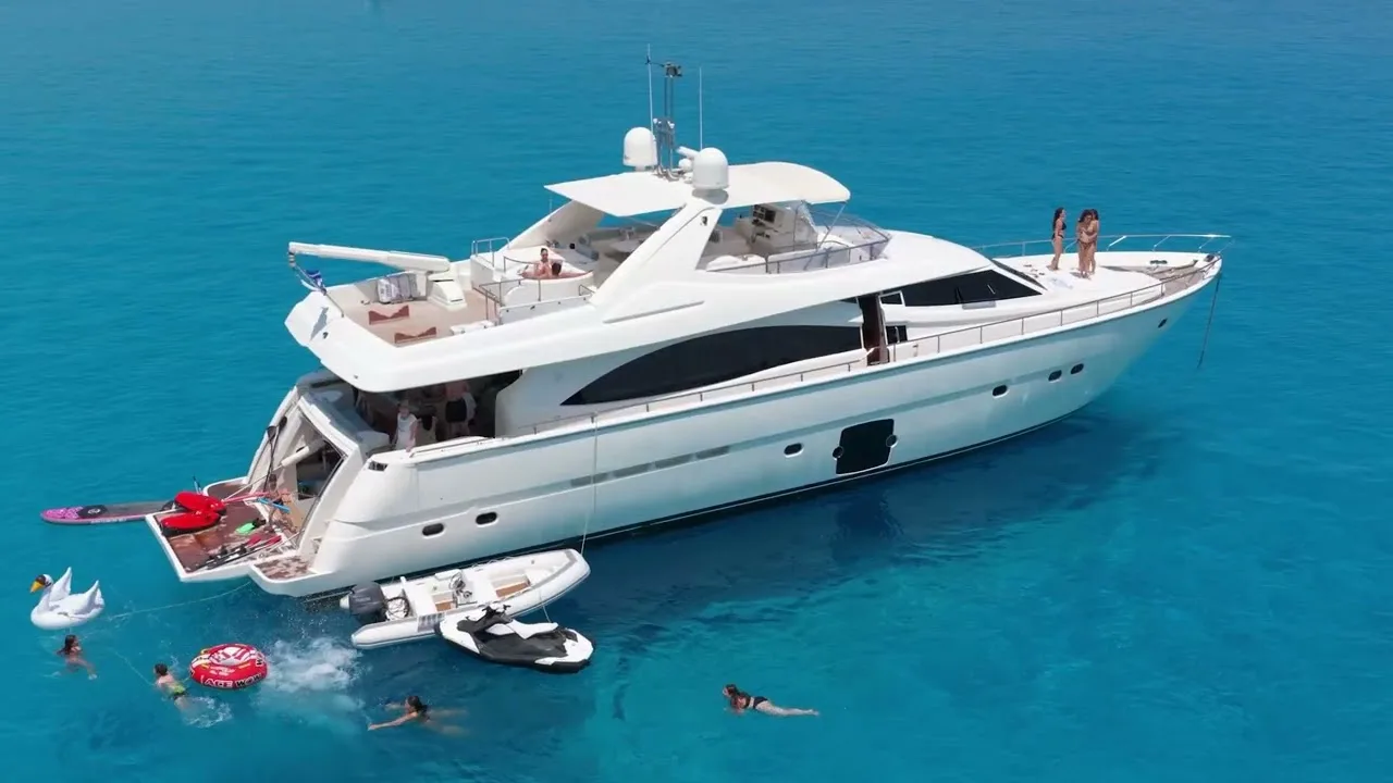 Yacht Video