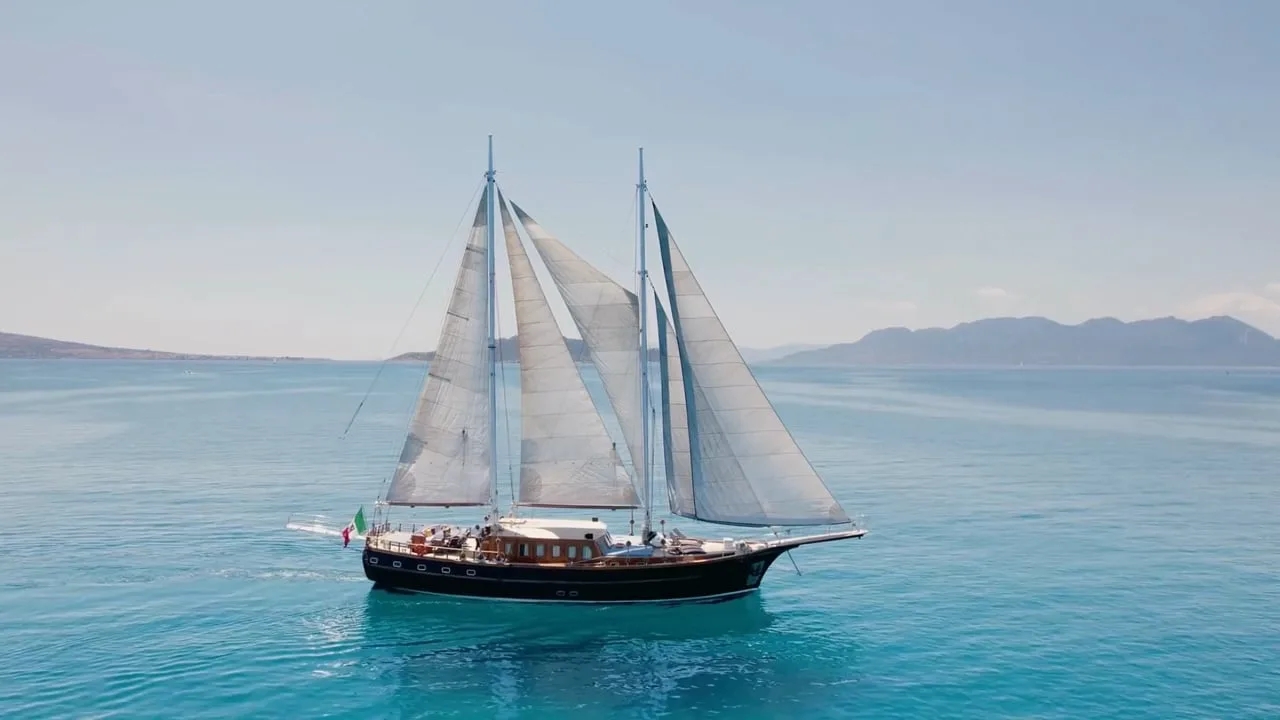 Yacht Video