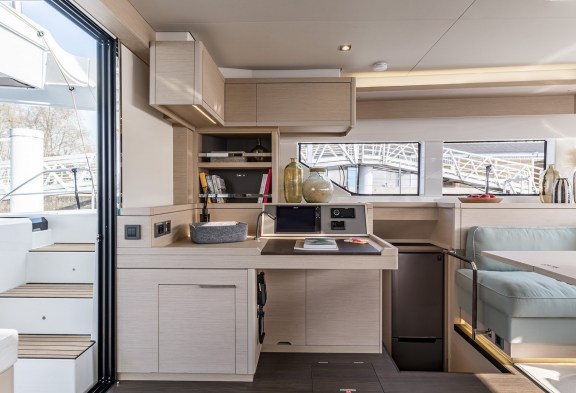 ESPERANCE Navigation Station