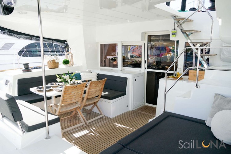 LUNA Aft Deck
