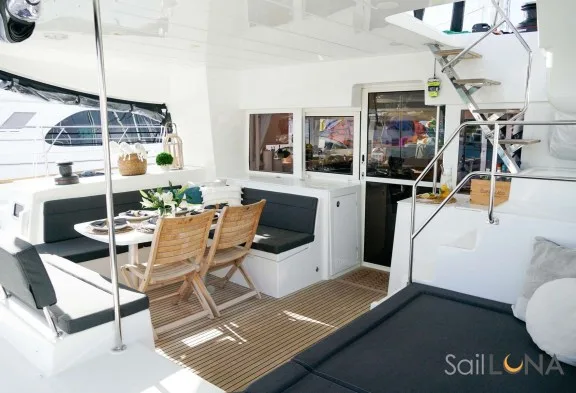 LUNA Aft Deck