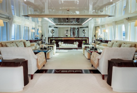 VERA Salon