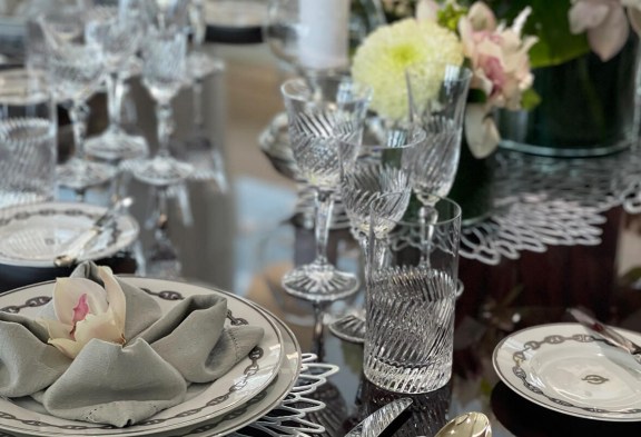 VERA Interior Dining Detail