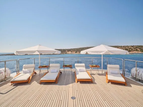 Image of SUNDAY yacht #6