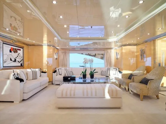Image of SUNDAY yacht #11