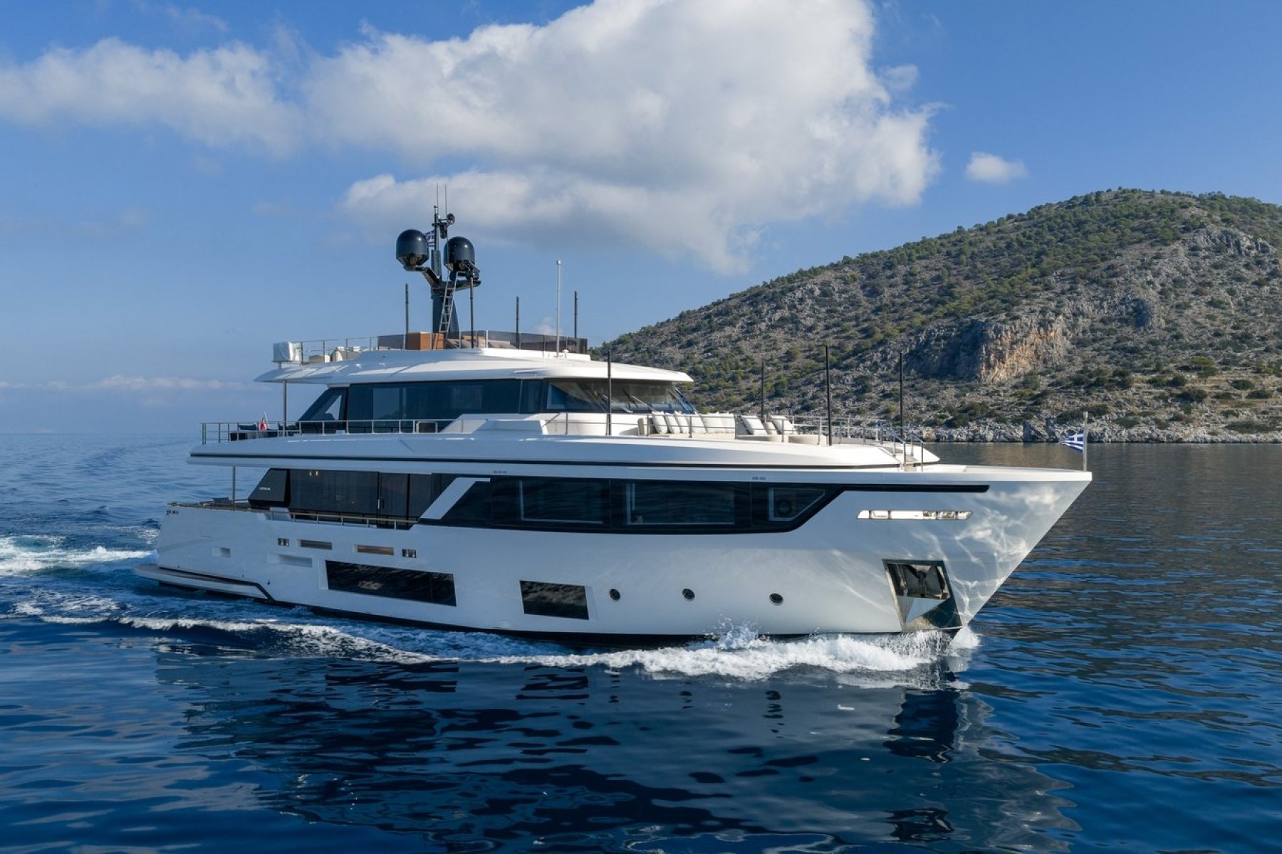 Main image of MRS L yacht
