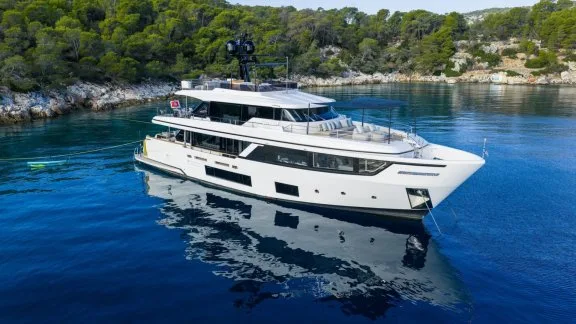 Image of MRS L yacht #3