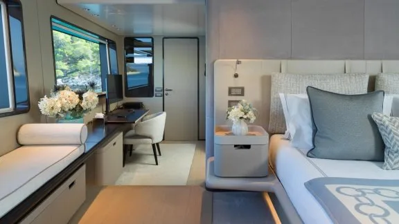 Image of MRS L yacht #12