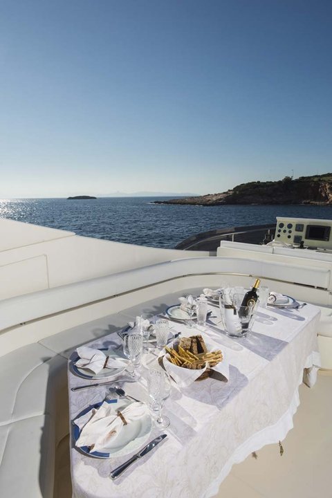 Image of DAY OFF yacht #15