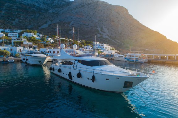 Image of DAY OFF yacht #2