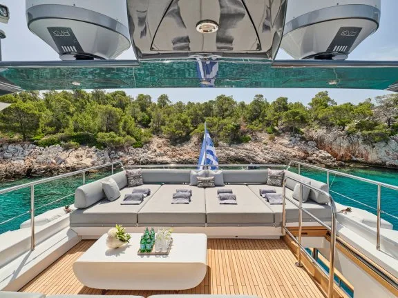 Image of DRAGON yacht #13