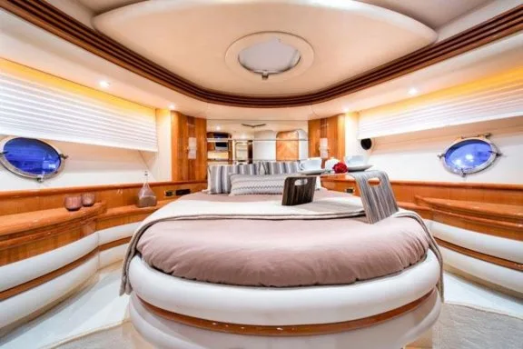 Image of MANU yacht #18