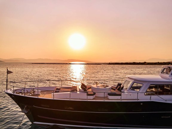 Image of ALAYA yacht #12