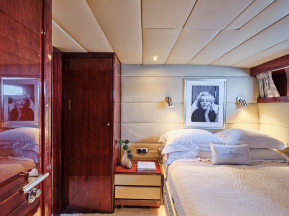Image of ALAYA yacht #28
