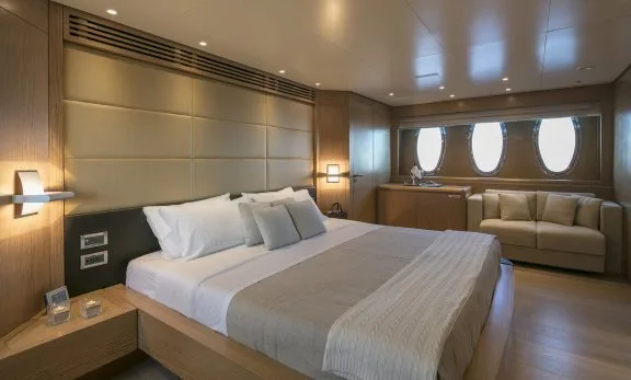 Image of RINI V yacht #11